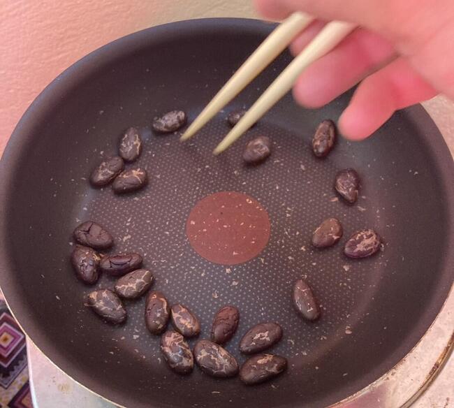 bakingcacao.jpg