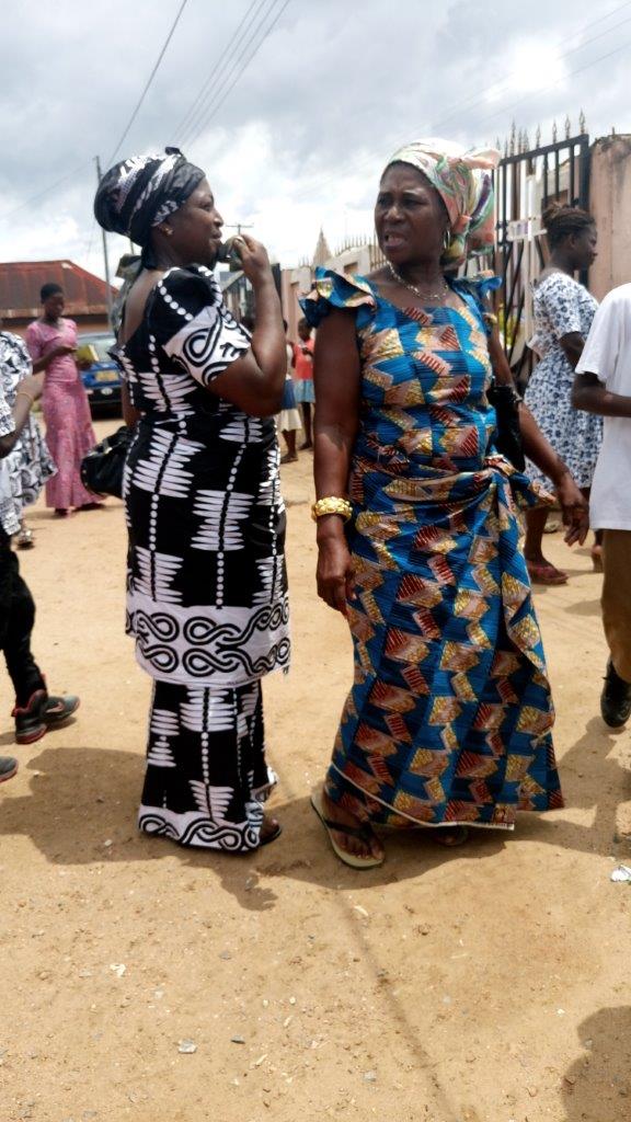 色鮮やかなガーナの衣装 Crush On Ghana ガーナでリハビリ 柴田 沙希 Jica海外協力隊の世界日記
